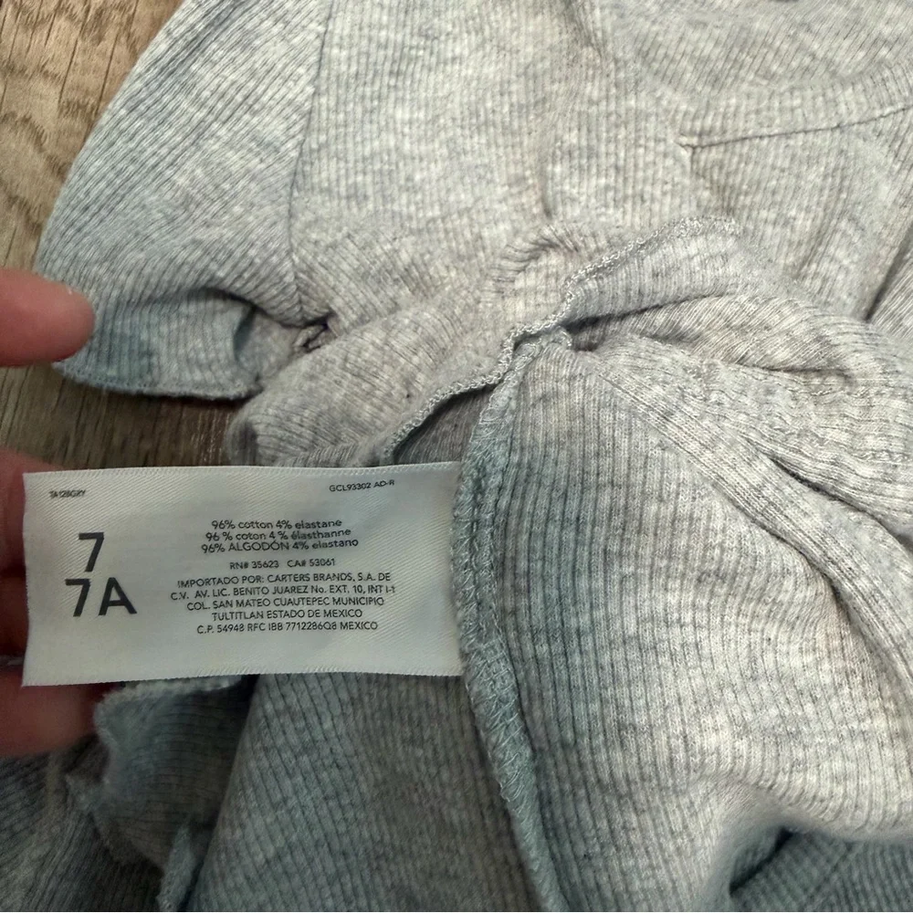 Carter's Tops & Sweatpants bundle, Size‎ 7